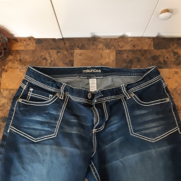 Maurice's Size 20 Reg. Capris Pants - Picture 2 of 8